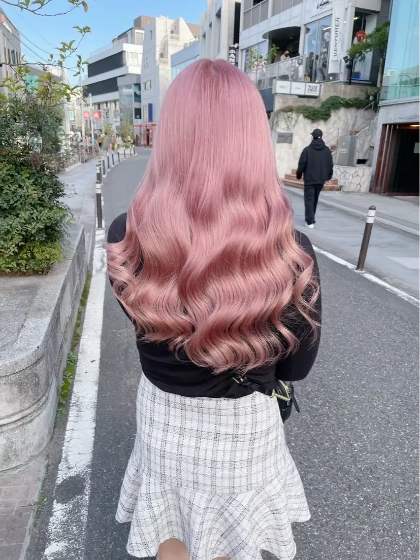 ロング カラー 地雷系 ピンク 🩷MOKAのヘアスタイル