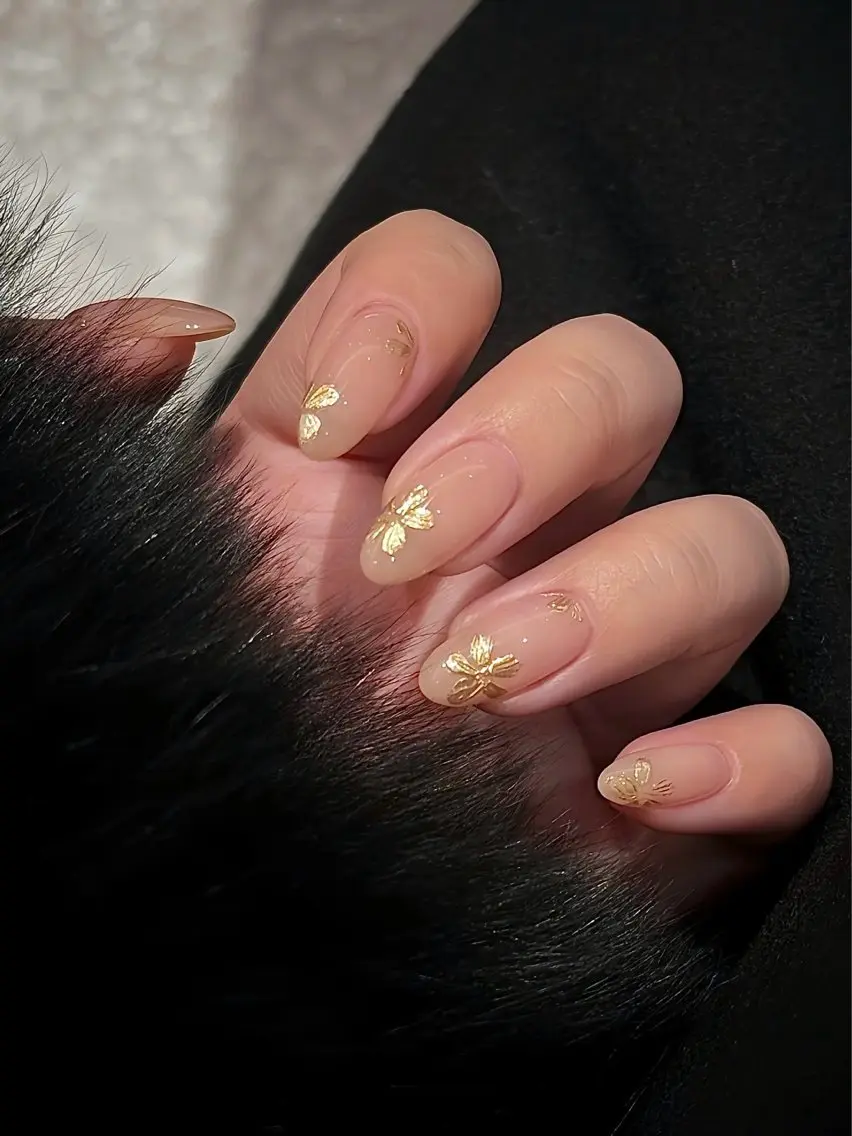 ネイル フラワーネイル フレンチネイル ジェルネイル ガラスフレンチ ハート ハンドネイル BabyYouMi nailのネイルデザイン