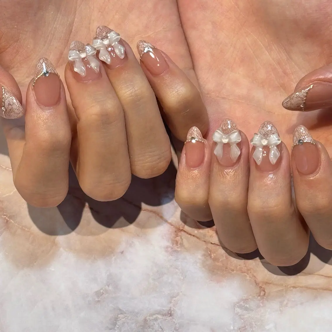 ネイル フレンチネイル レース brodia nails m_riのネイルデザイン