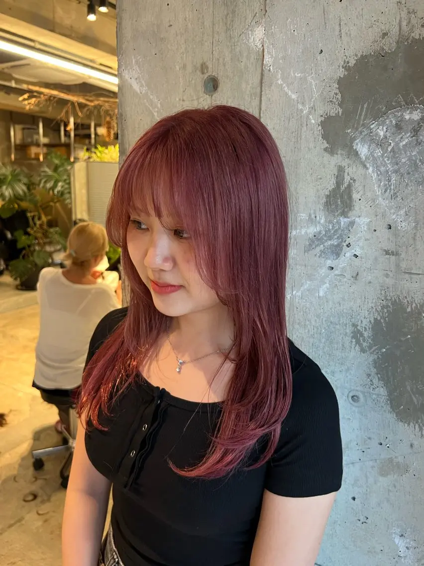 ロング カット ヘアカラー トリートメント piilo／ 岩花梨乃のヘアスタイル