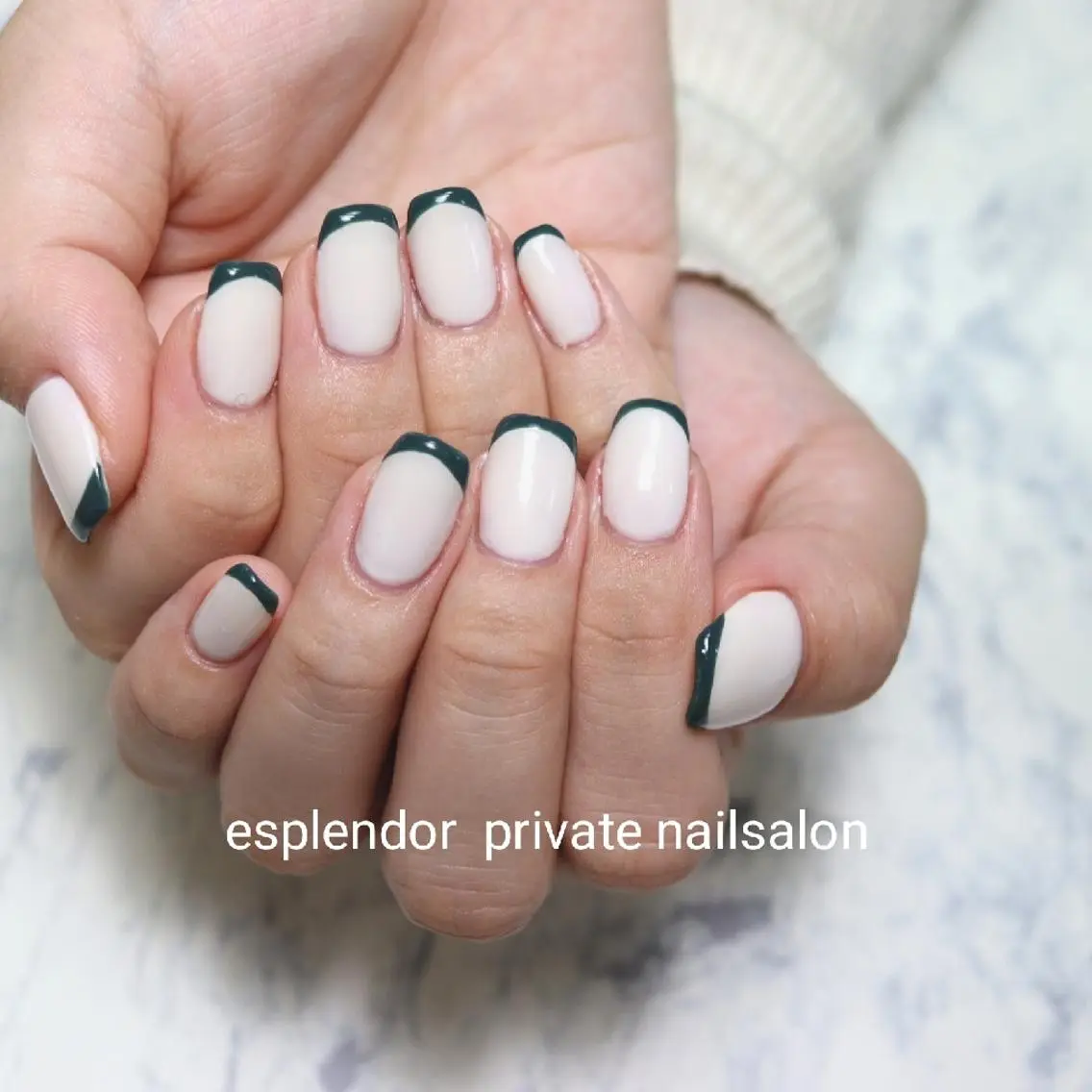 ネイル フレンチネイル グリーン 持ち込み esplendor  小野寺のネイルデザイン