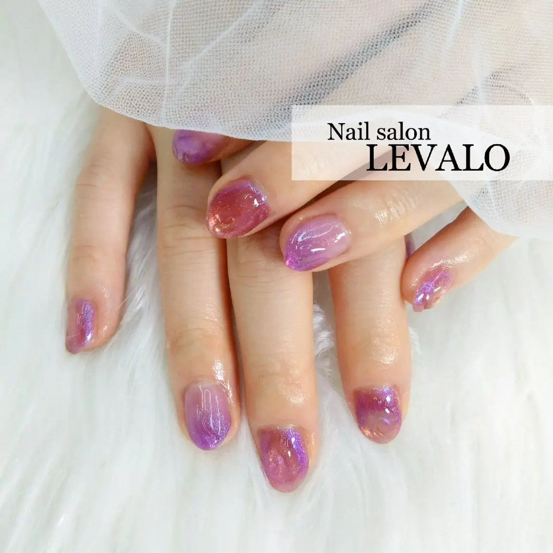 ネイル キラキラネイル マグネットネイル ピンク 夏ネイル ハンドネイル Nail salon LEVALOレヴァロのネイルデザイン