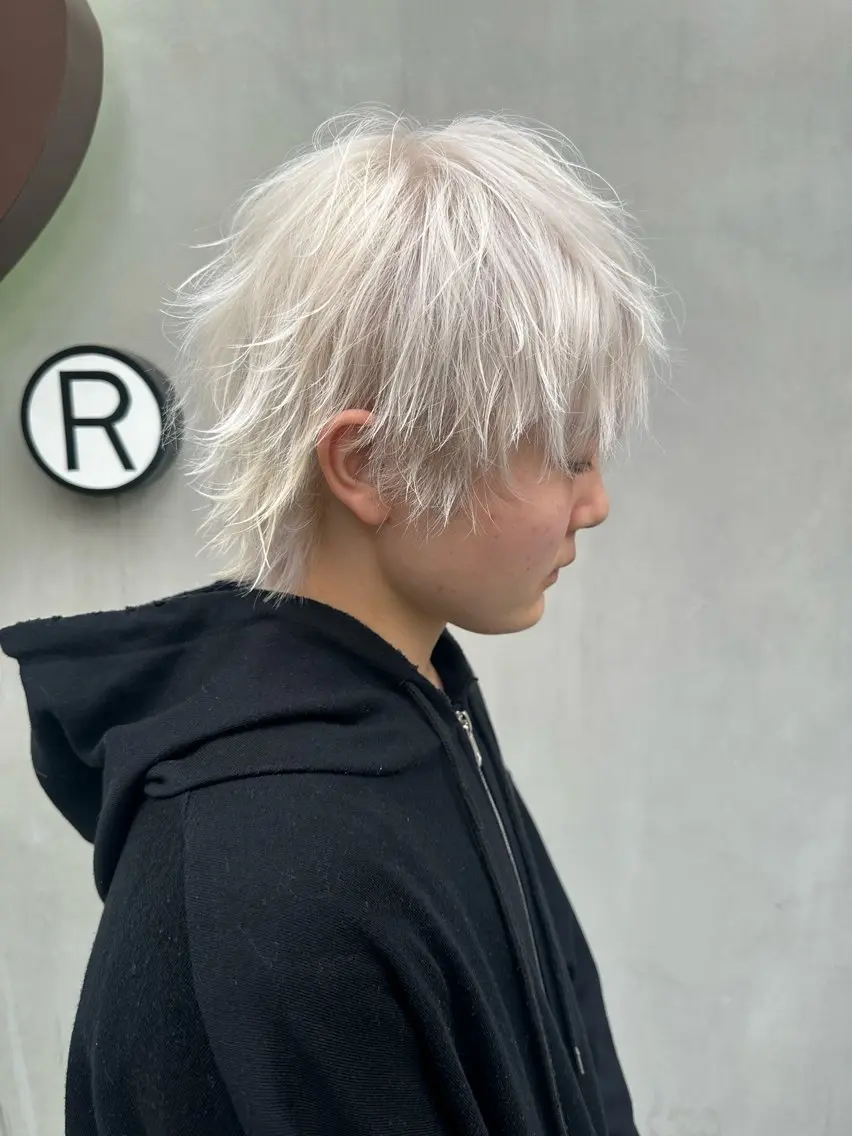 カラー メンズ ヘアカラー AiM エイム　韓国レイヤーのヘアスタイル