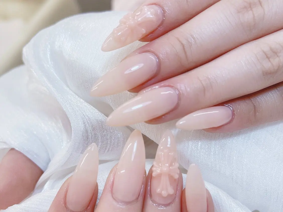 ネイル チークネイル 成人式 フレンチネイル グラデーション 氷ネイル・うるうるネイル ハンドネイル DUO MI nail salonのネイルデザイン