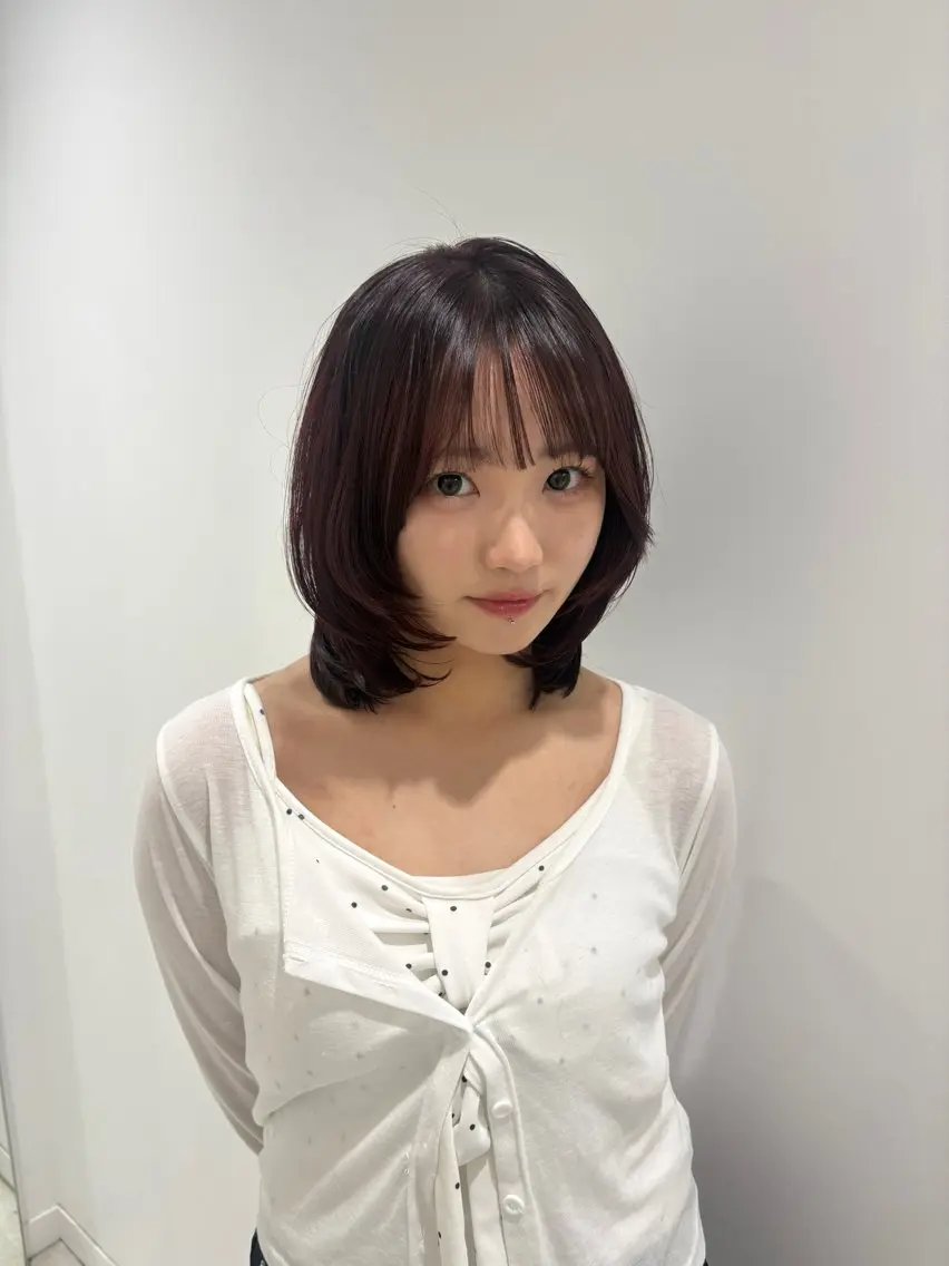 ミディアム カラー カット ヘアカラー トリートメント ハイトーン🌈レイヤ ー🎀りこぴんのヘアスタイル