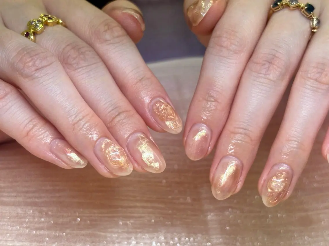 ネイル ニュアンスネイル ハンドネイル ハンドケア ETE LUNA NAILのネイルデザイン