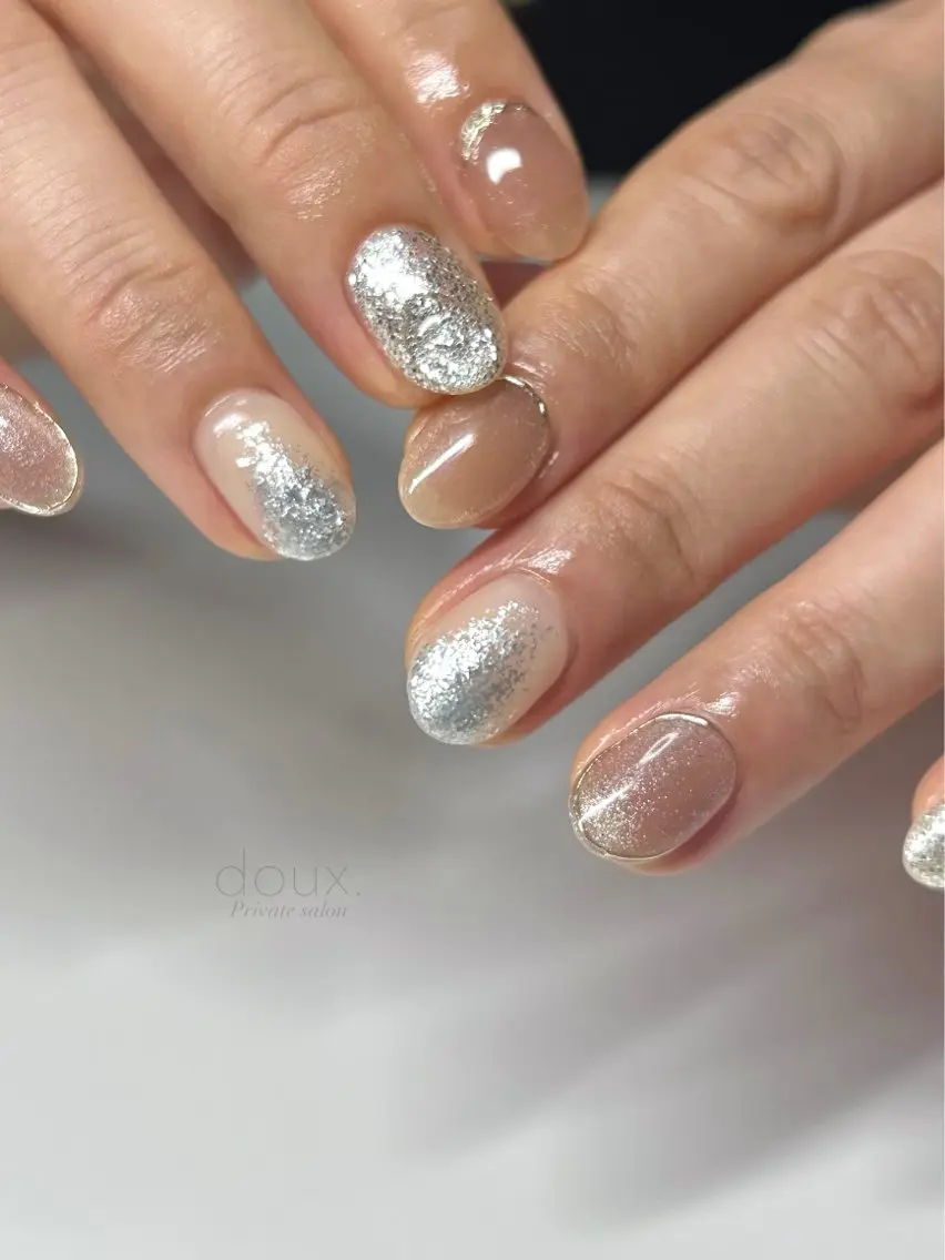 ネイル 韓国ネイル マグネットネイル マットネイル ミラーネイル ニュアンスネイル ハンドネイル doux. nailのネイルデザイン