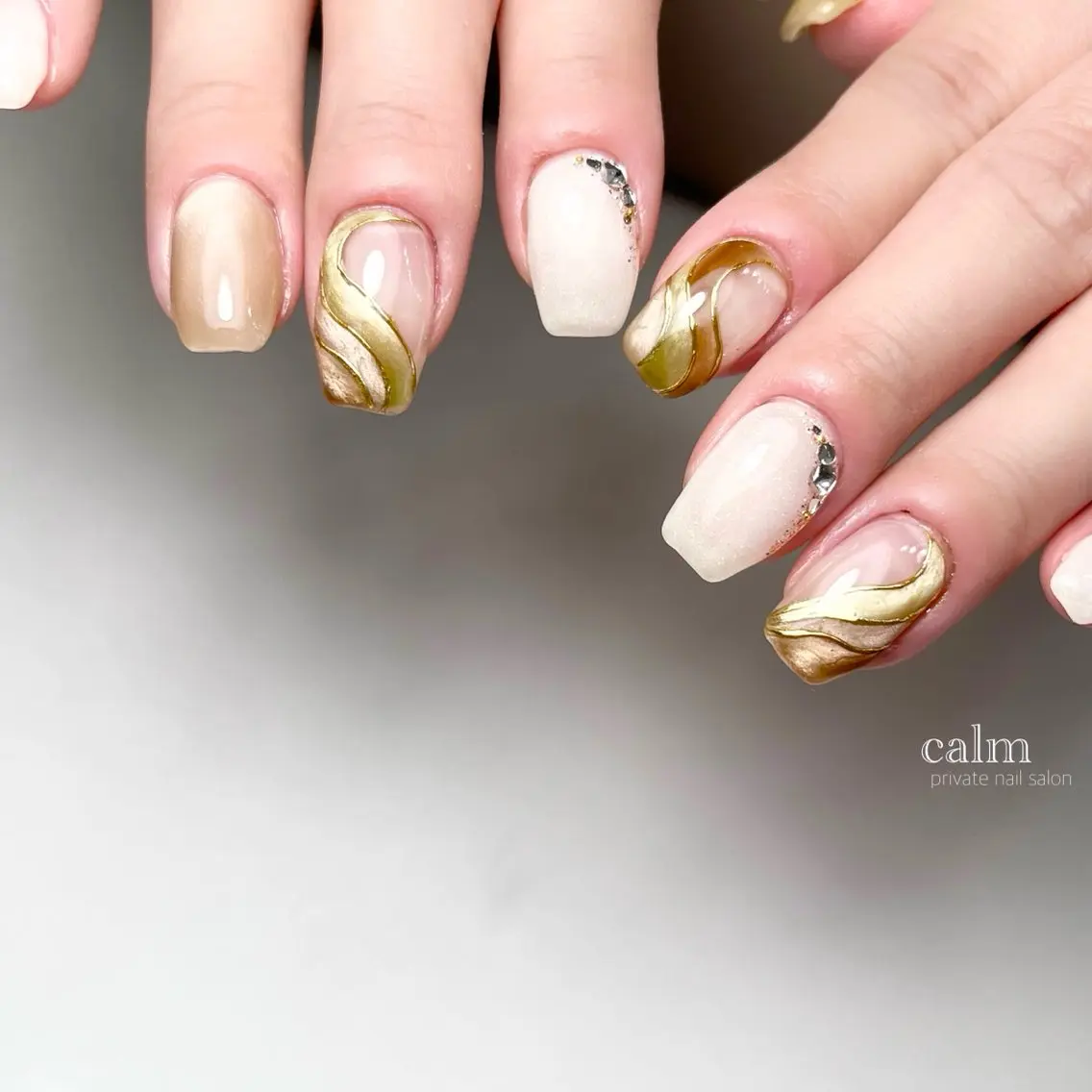 ネイル ハンドネイル calm 〔ｶｰﾑ〕のネイルデザイン