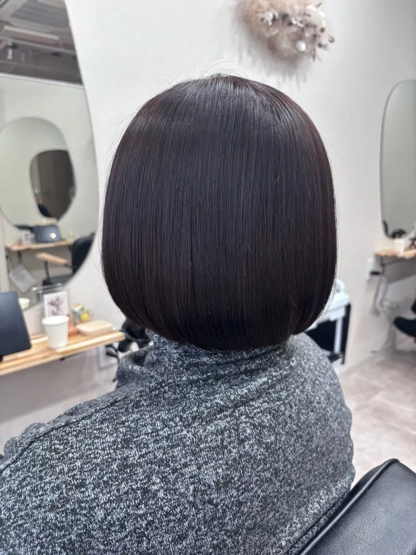 ショート カラー 縮毛矯正 トリートメント 🪼高評価🪼 💎藤咲💎のヘアスタイル