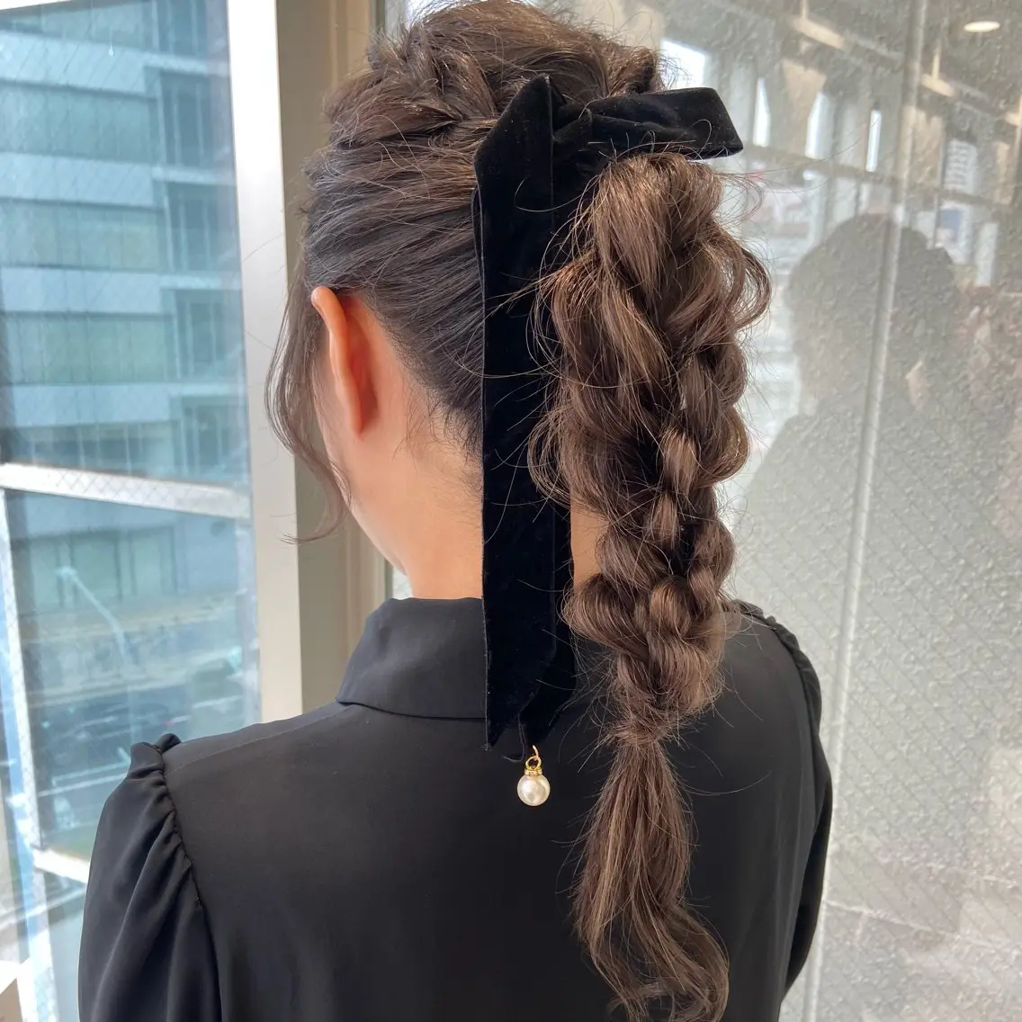 セミロング ヘアアレンジ ポニーテール 三つ編み ヘアセット レイヤーカット⭐️ インナー桑原 日花理のヘアスタイル