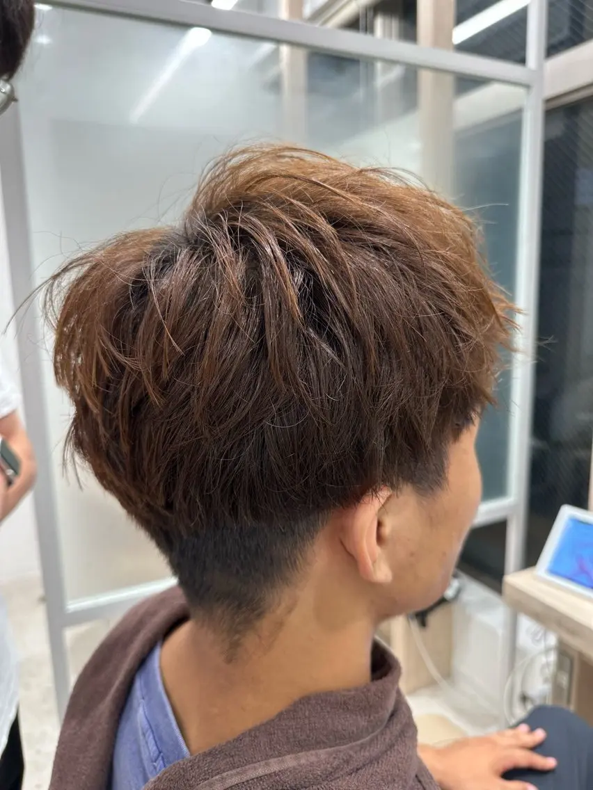 「お手軽に✨️」ブリーチ無し!メンズカット+アルカリカラー+1stepトリートメント💎の写真
