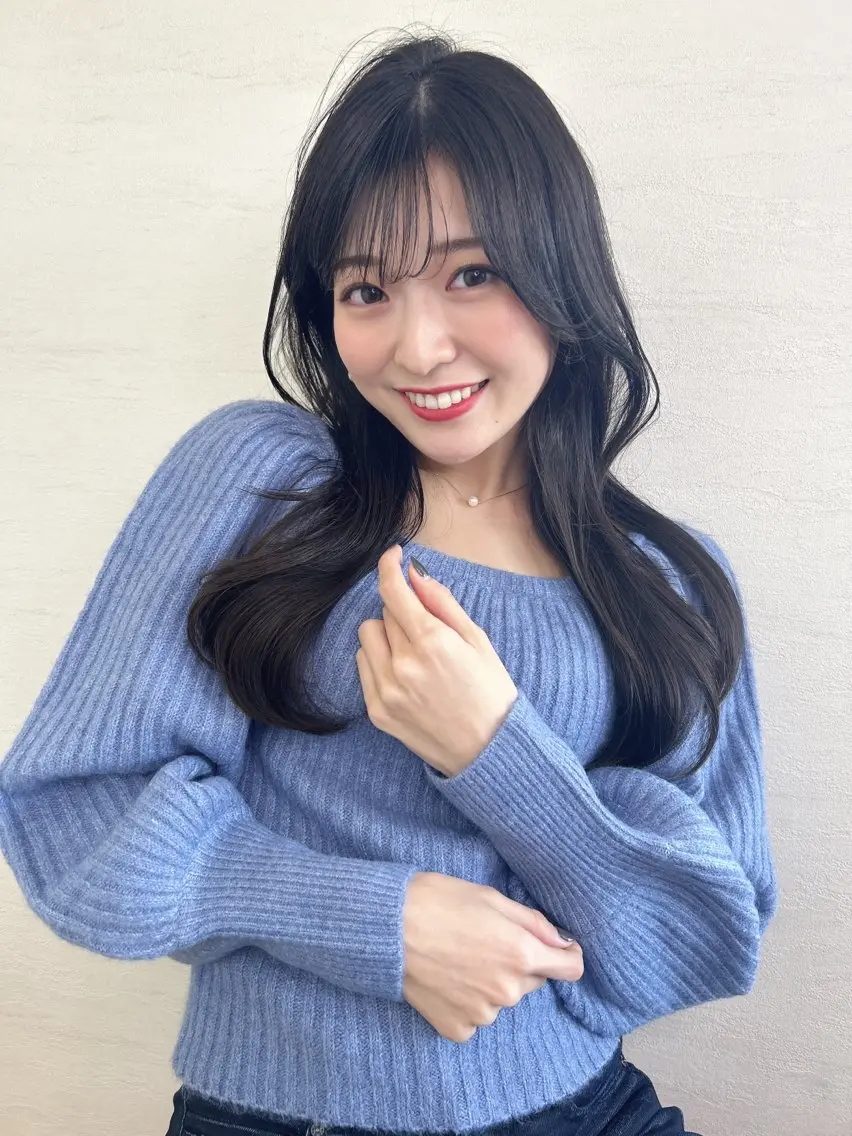 ロング カラー ベージュカラー ブリーチ ダブルカラー グレージュ ミルクティーベージュ 髪質改善美容師 個室サロン白金厚哉のヘアスタイル