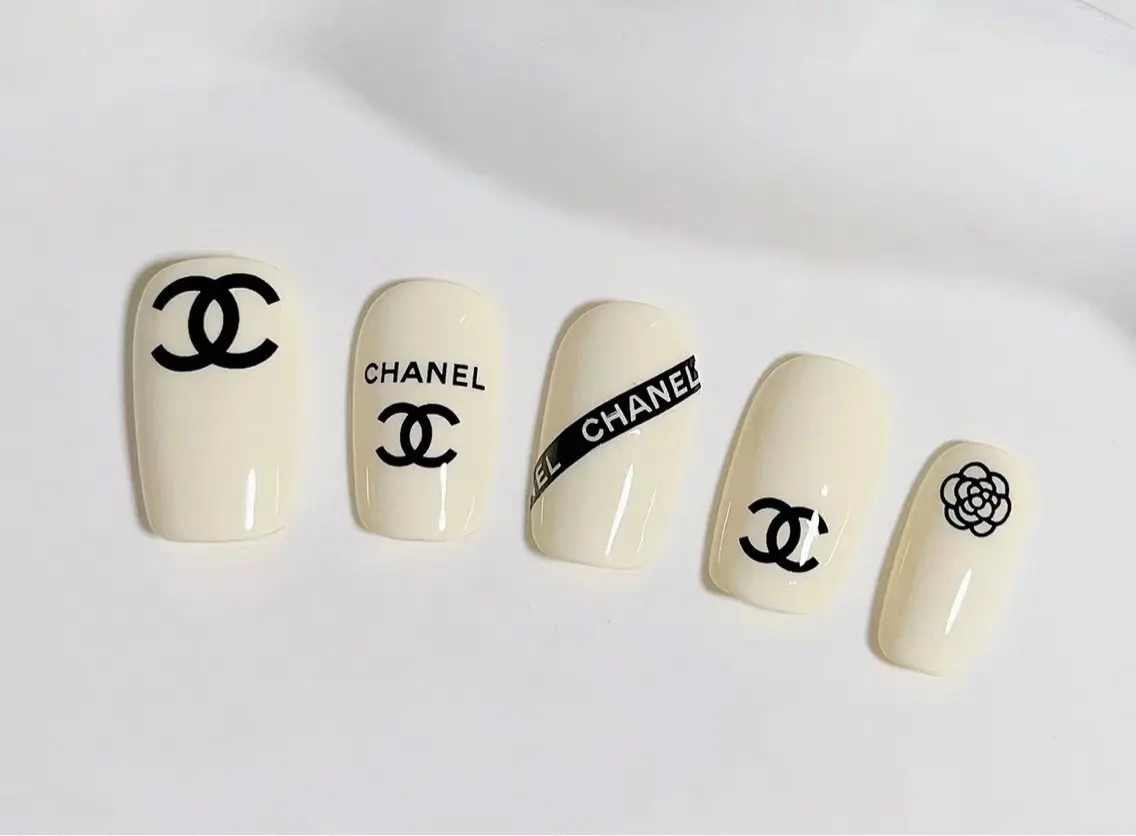 ネイル ハンドネイル OCEAN nail パラジェル 取扱い店のネイルデザイン