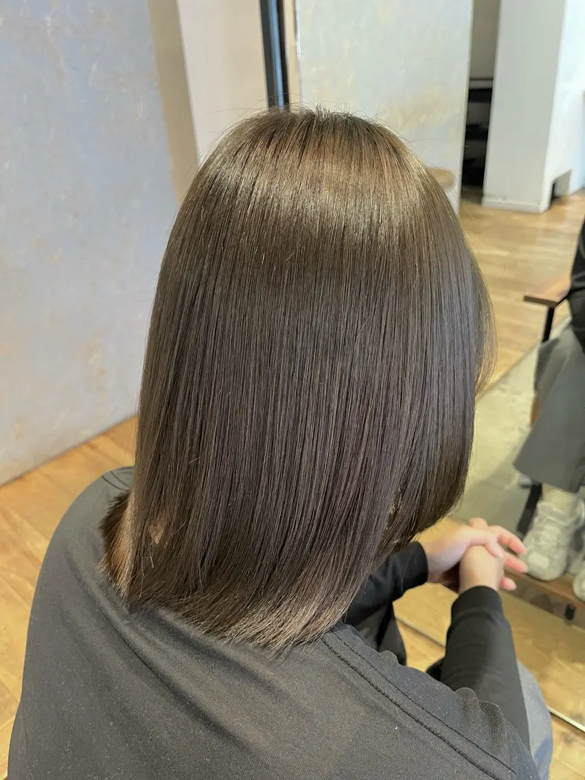 カラー ブラウンカラー オリーブブラウン ヘアカラー 吉元 結衣佳のヘアスタイル