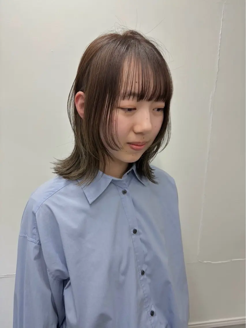 【リピート率1位♡】小顔レイヤーカット＋赤みを抑えたブリーチなし透明感カラーの写真