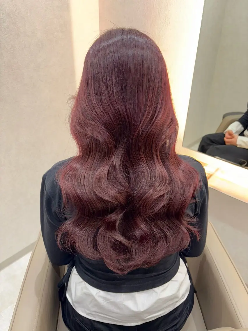 ロング カラー ブリーチ ボルドーカラー ブリーチなしカラー カット ヘアカラー トリートメント kanato🇰🇷 【札幌韓国ヘア】のヘアスタイル