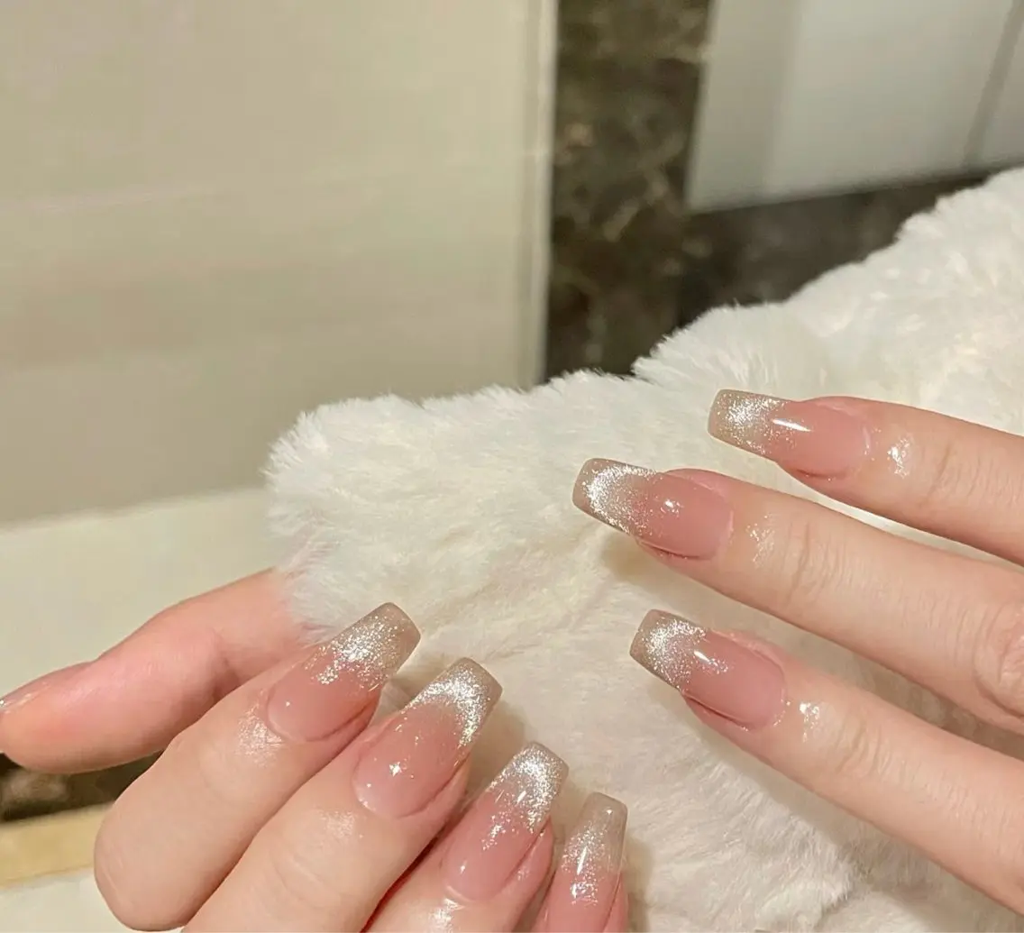 ネイル チークネイル か な🧚‍♀️のネイルデザイン