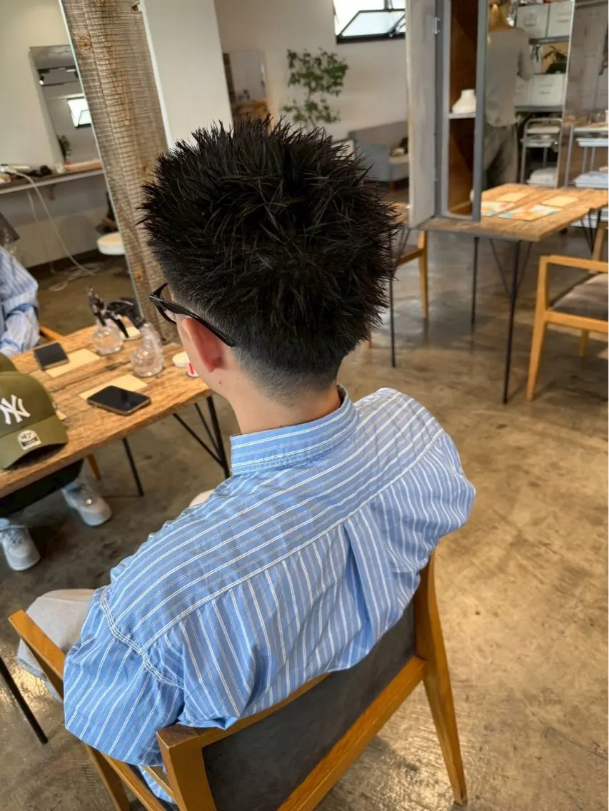 ショート パーマ メンズ メンズパーマ スパイラルパーマ カット パーマ ナチュラルカラー/ ハイトーン AMIのヘアスタイル