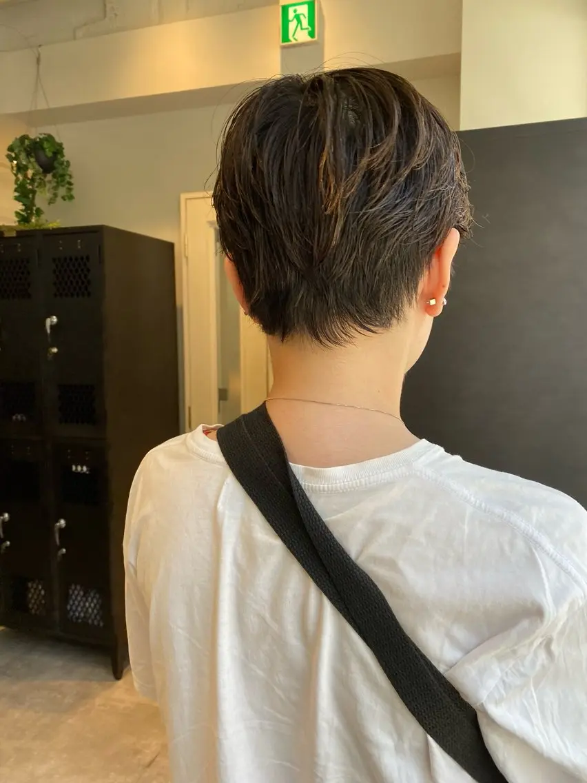 ショート ショートヘア 薄暮 マツイ　レンのヘアスタイル