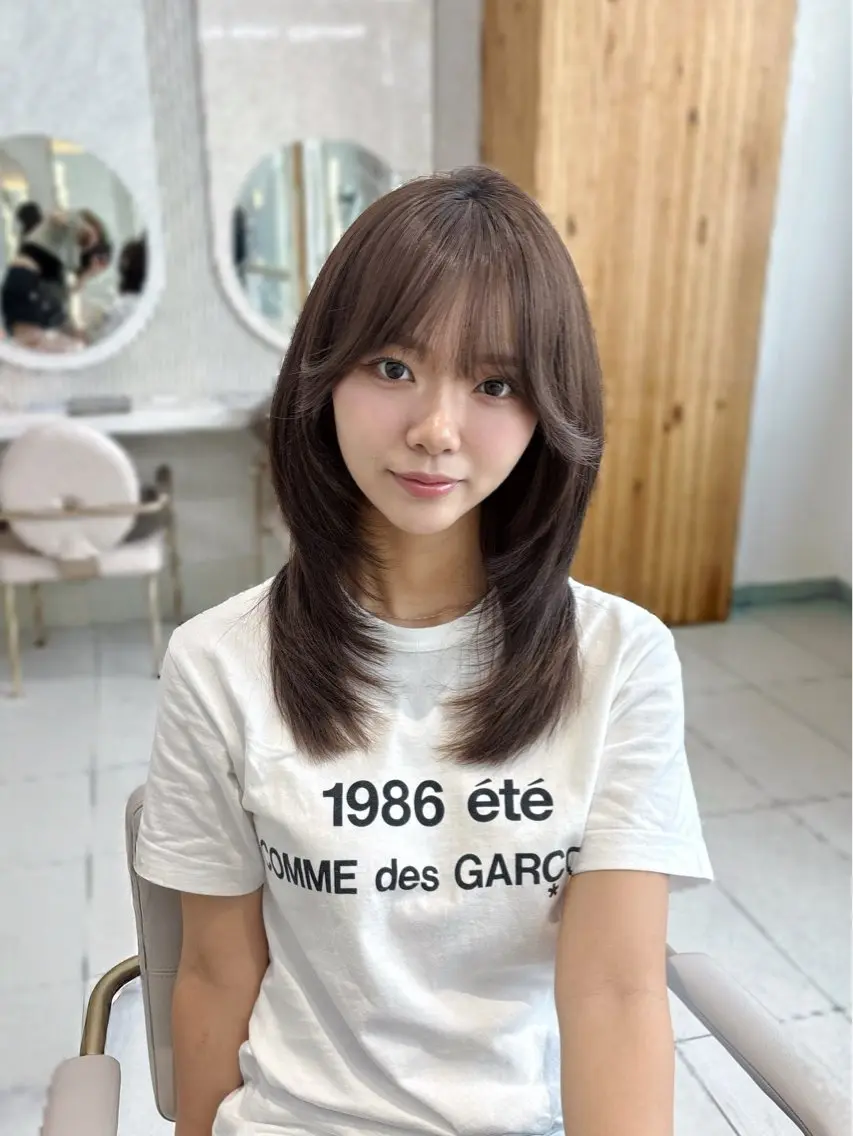 ミディアム カット ヘアカラー トリートメント かなこ/ミディアム レイヤー/ワンカールのヘアスタイル