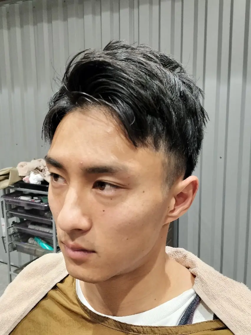 ショート 大沼 達郎のヘアスタイル