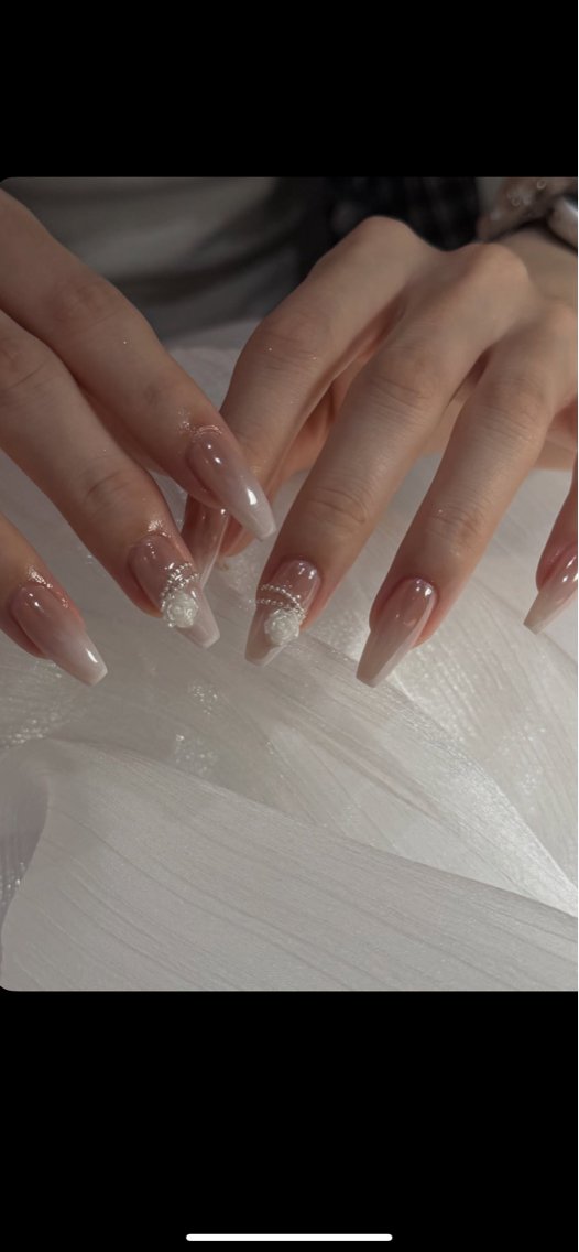 ネイル ハンドネイル NiJi Nailsのネイルデザイン