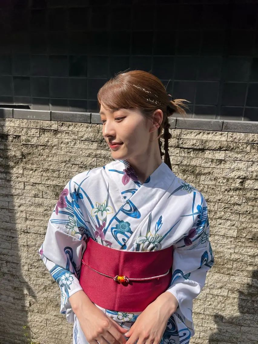 【平日10時​〜​】浴衣着付け+ヘアセット+フルメイク👘10時より前は早朝料金が別途発生致します🌿の写真