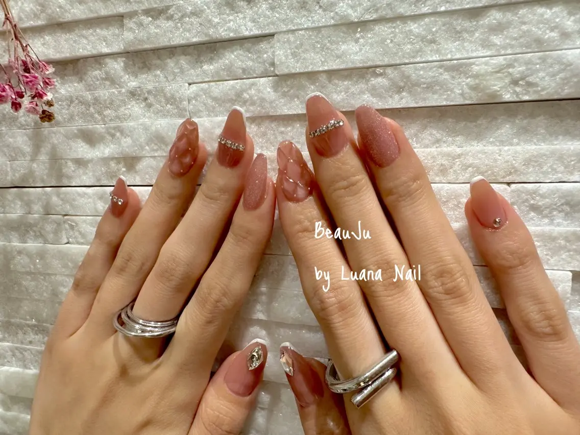 ネイル ハンドネイル BeauJu by Luana Nailのネイルデザイン