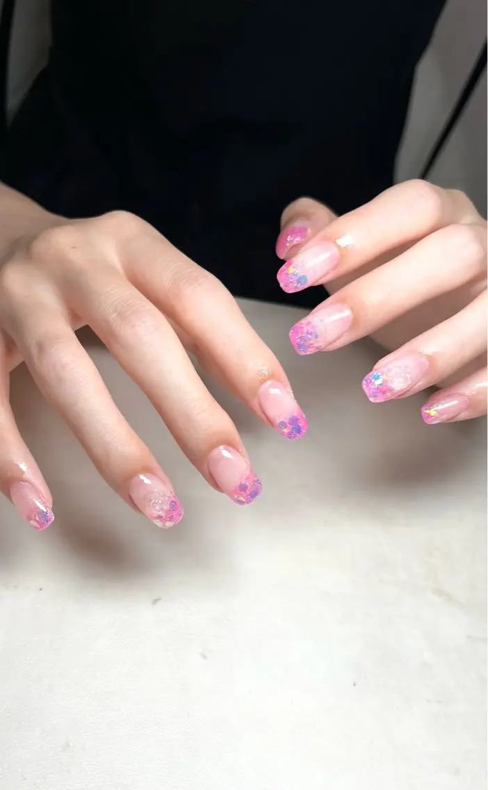 ネイル ラメ(グリッター) ラメグラデーション 🌻Sunrich Fuka🌻のネイルデザイン