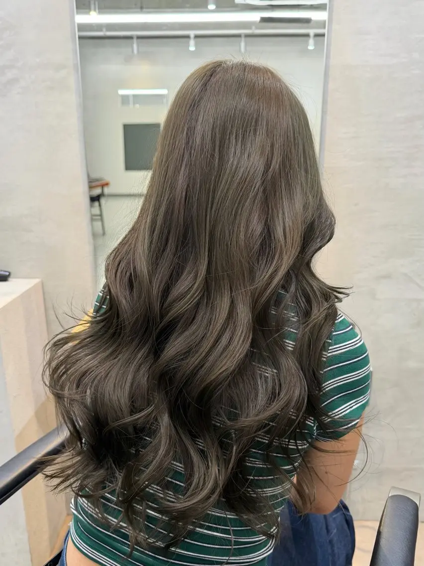 ロング ヘアカラー トリートメント いとう まいこのヘアスタイル