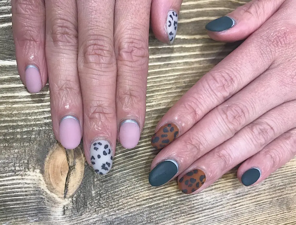 ネイル nailartist lisaのネイルデザイン
