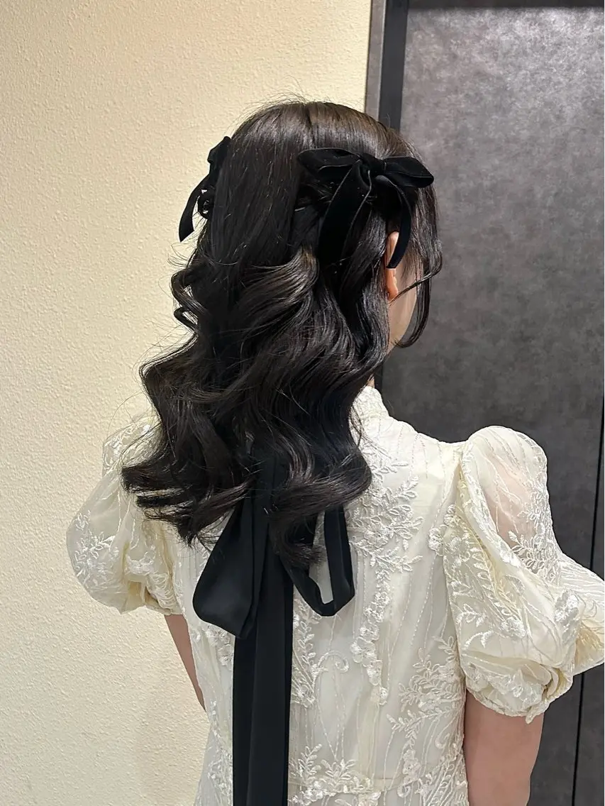 ヘアアレンジ ヘアセット Mila Akariのヘアスタイル