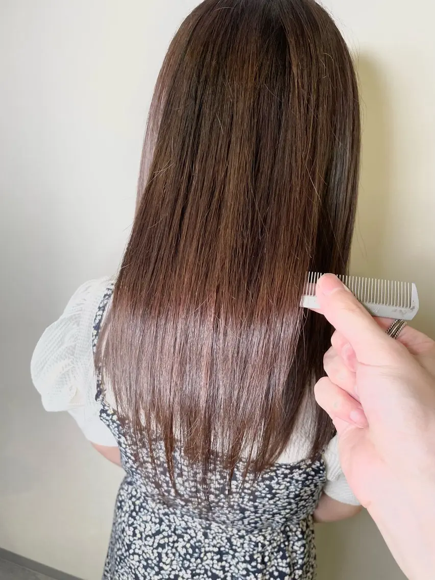 ロング カラー 髪質改善 トリートメント 酸熱トリートメント 小島 勤夢のヘアスタイル