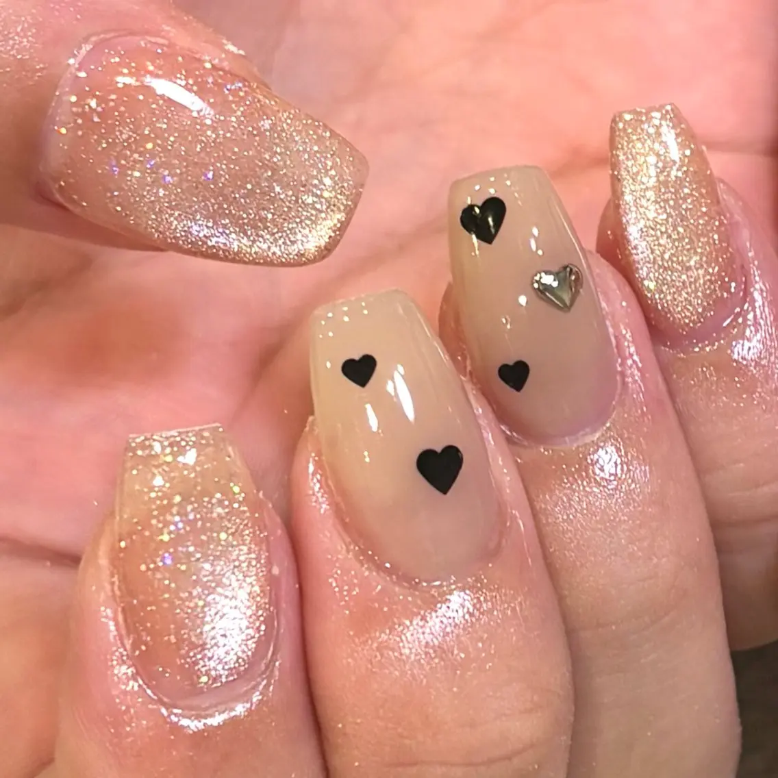 ネイル Platluce. AINAのネイルデザイン