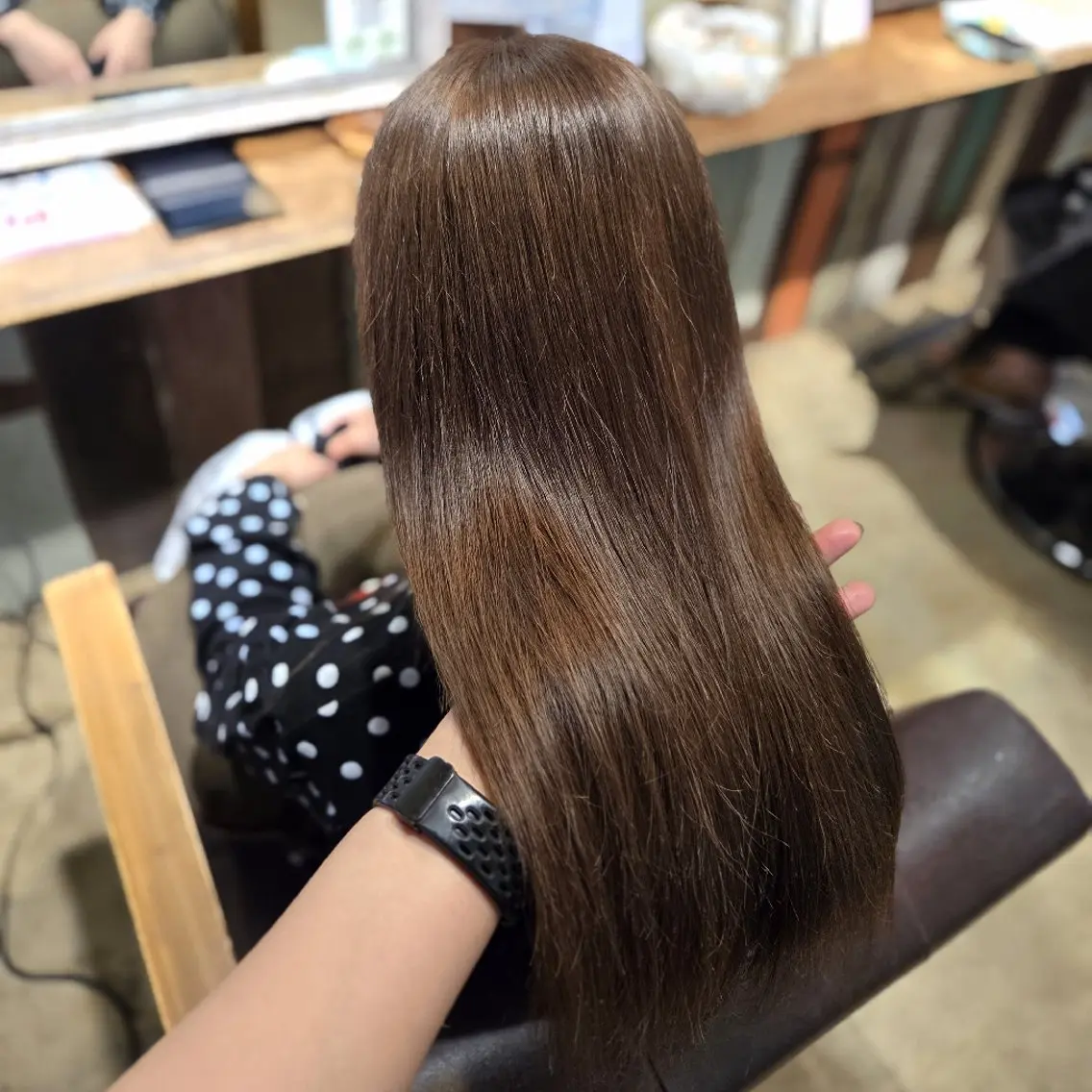 セミロング 谷岡 沙也佳のヘアスタイル