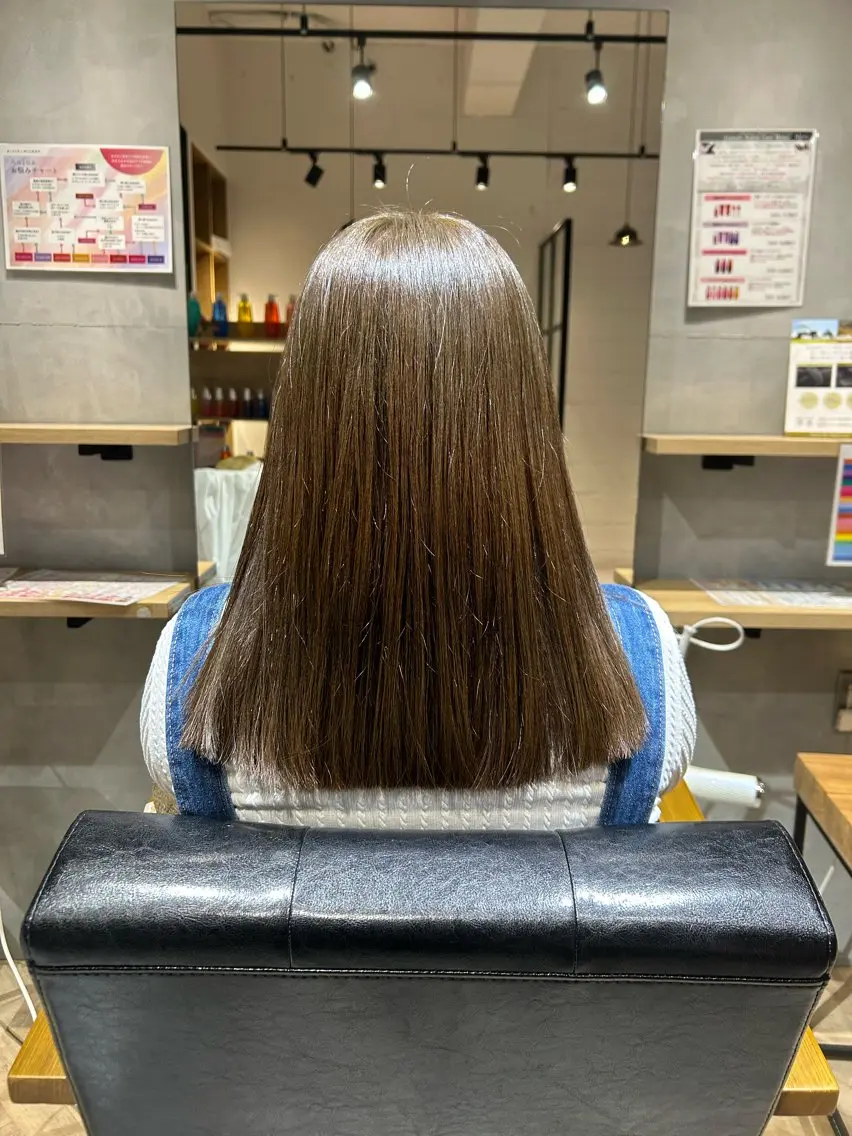 《minimo限定👀》ワンレングスカットの写真