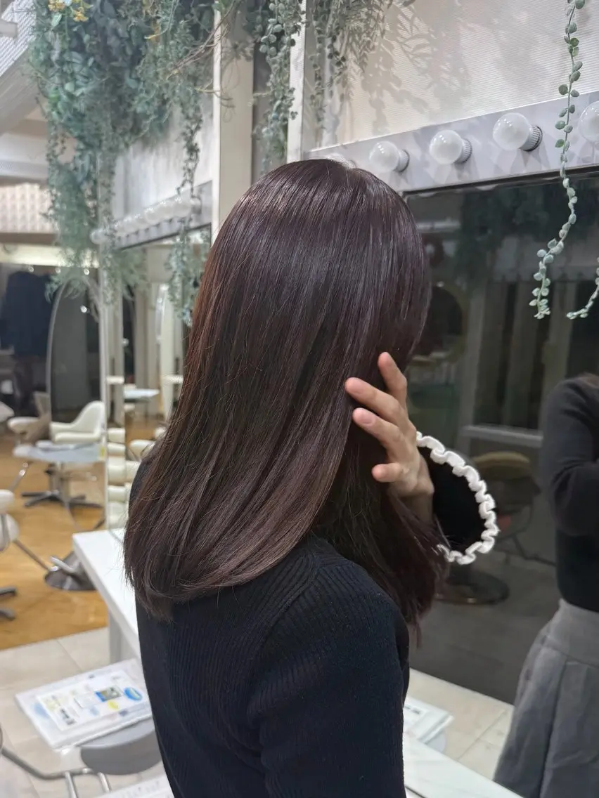 セミロング カラー ブラウンカラー ピンクカラー ピンクブラウン 高橋 愛のヘアスタイル