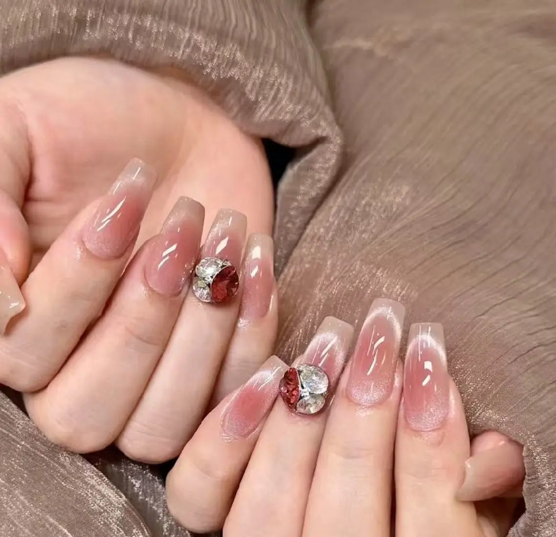 ネイル ハンドネイル Pure&Rich Nailのネイルデザイン