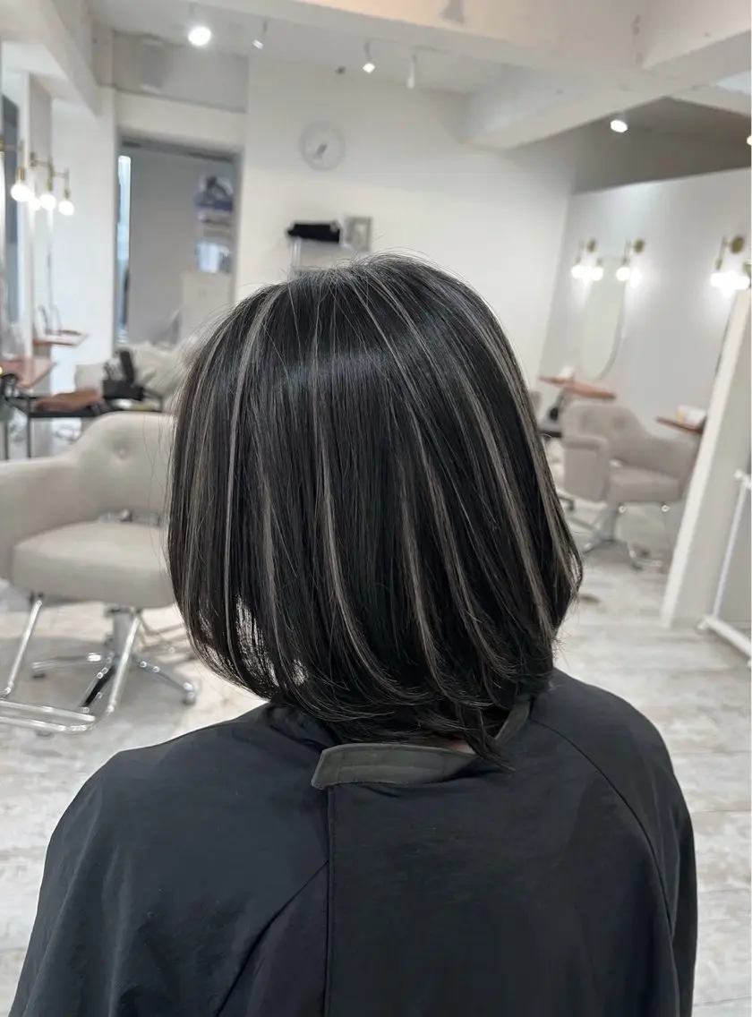 ショート カラー ダークグレー ダークグレージュ グレージュ ハイライトカラー ハイライト 指名数No.1 /NAOYAのヘアスタイル