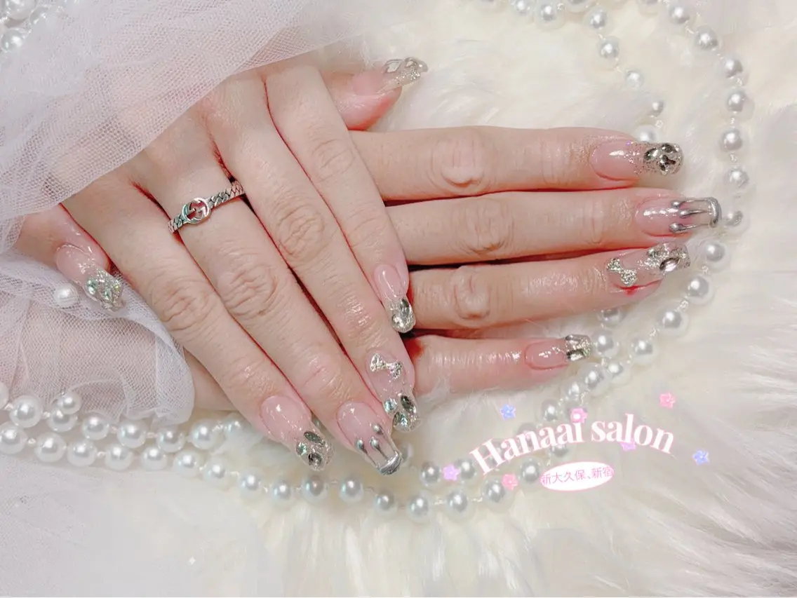 セミロング ハンドネイル Hanaai Salon新宿店のネイルデザイン