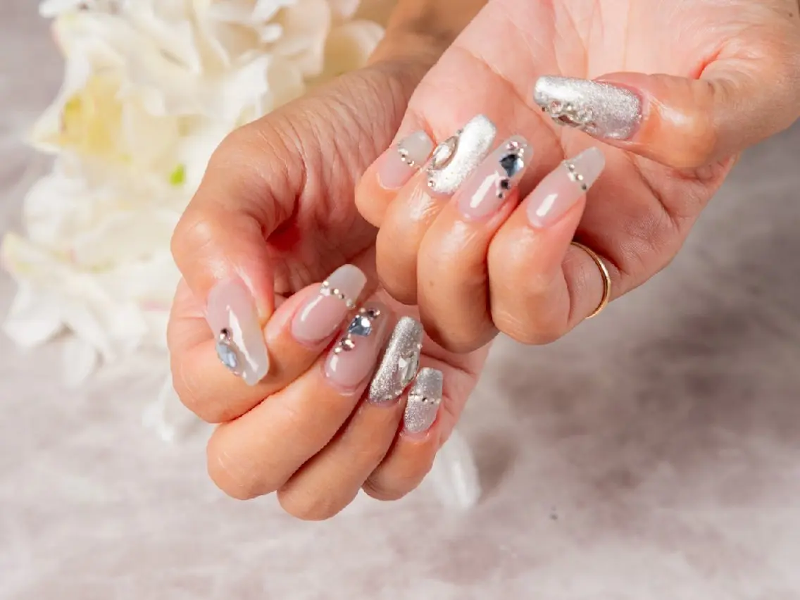 ネイル Re:luana  nailのネイルデザイン