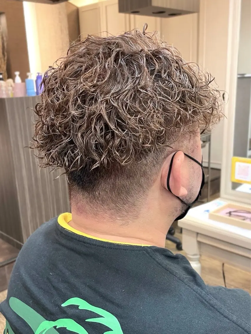 ショート パーマ メンズ カット パーマ トリートメント メンズパーマ🌀/ 中村郁未のヘアスタイル