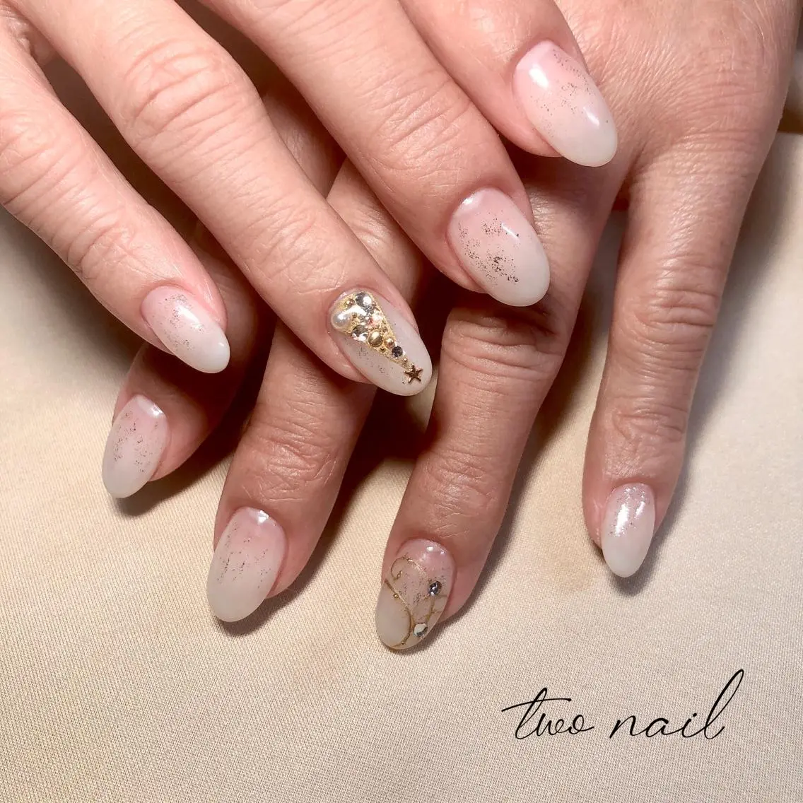 ネイル アートネイル フットネイル ハート ニュアンスネイル ホワイト two nailのネイルデザイン