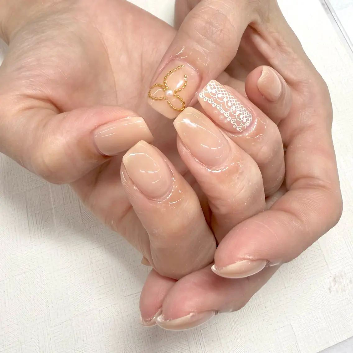 ネイル MAXKELLY正池 白フレンチ募集🕊️のネイルデザイン