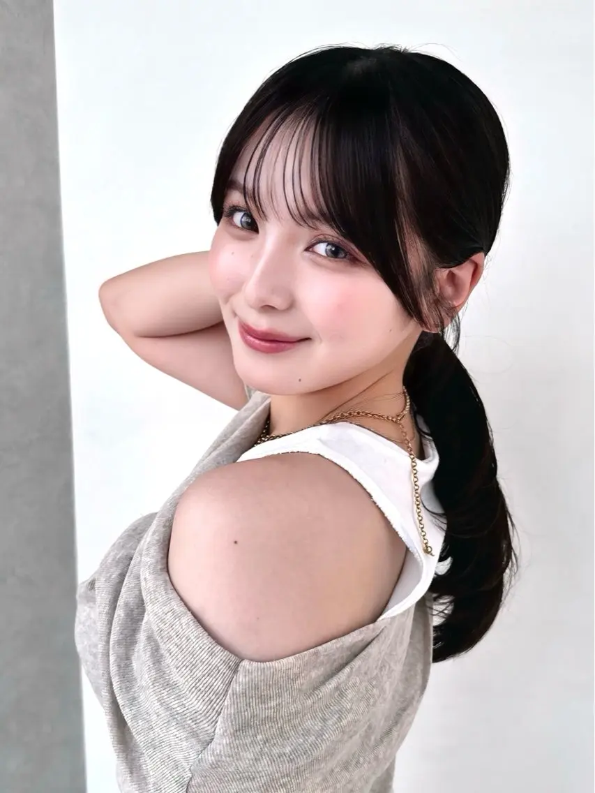 セミロング けんけん cachecacheのヘアスタイル