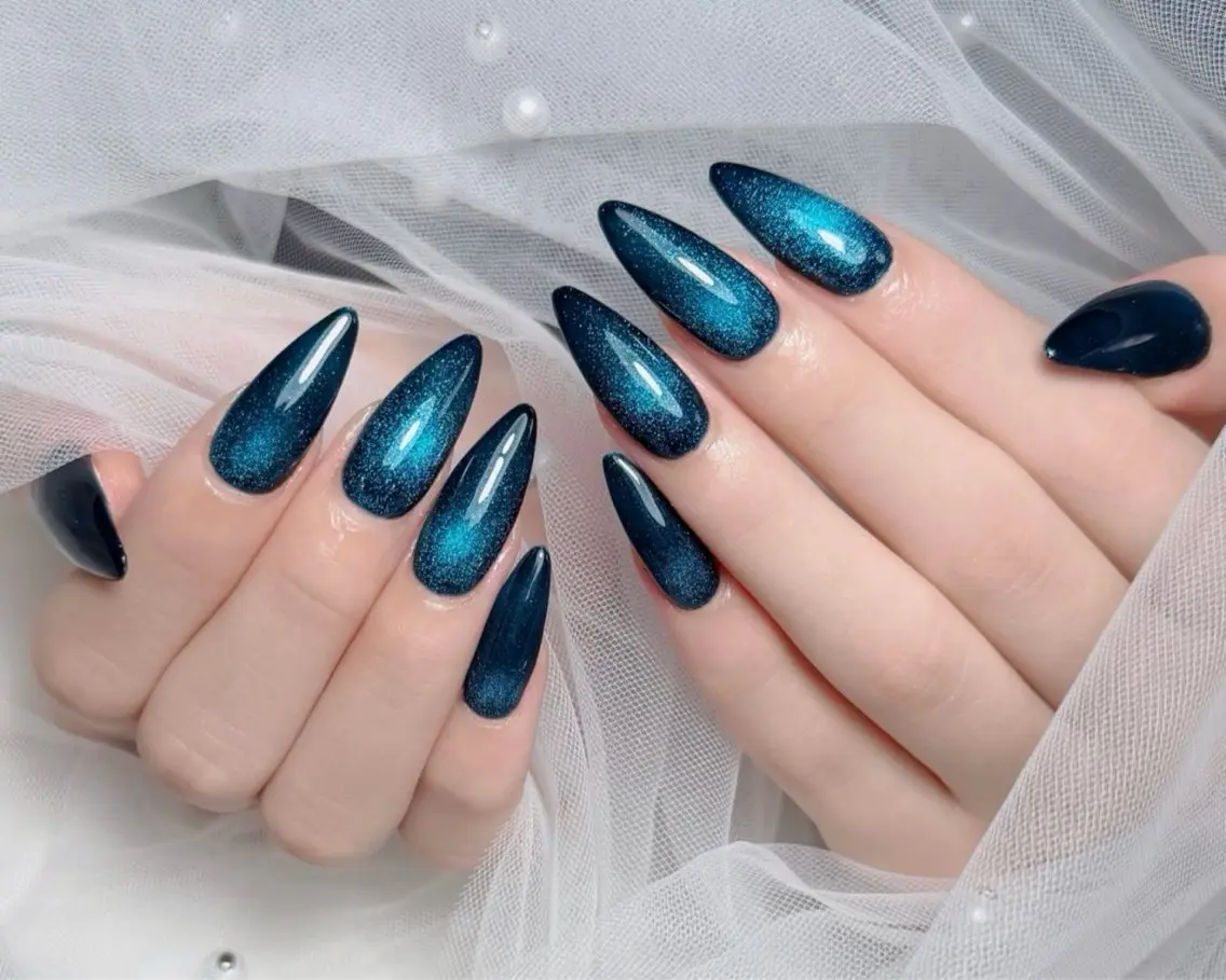 ネイル LUMI NAILのネイルデザイン
