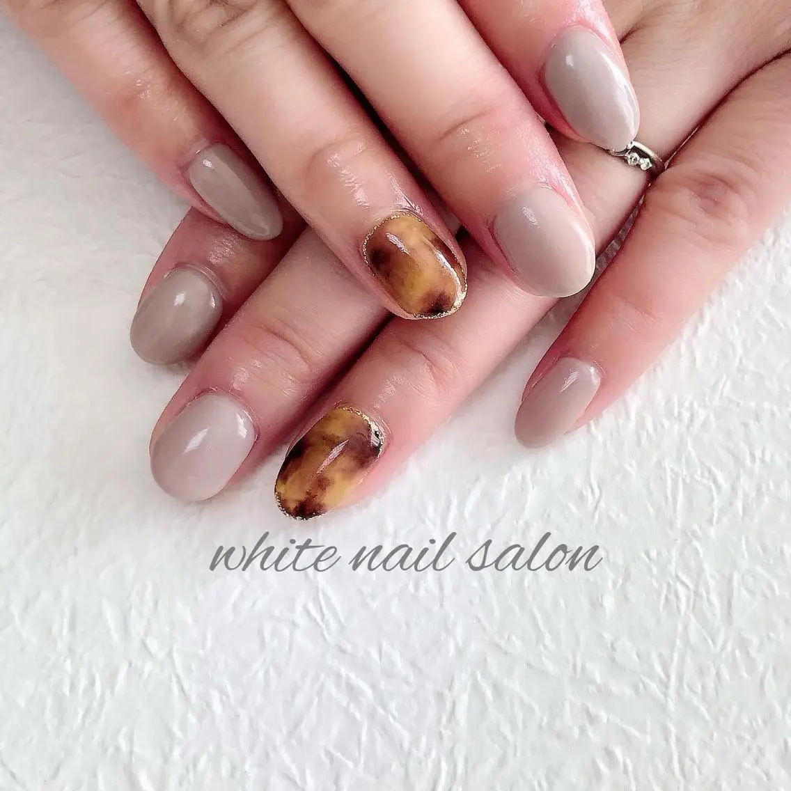 ネイル ジェルネイル ハードジェル 持ち込み ソフトジェル ハンドネイル white nail salonのネイルデザイン