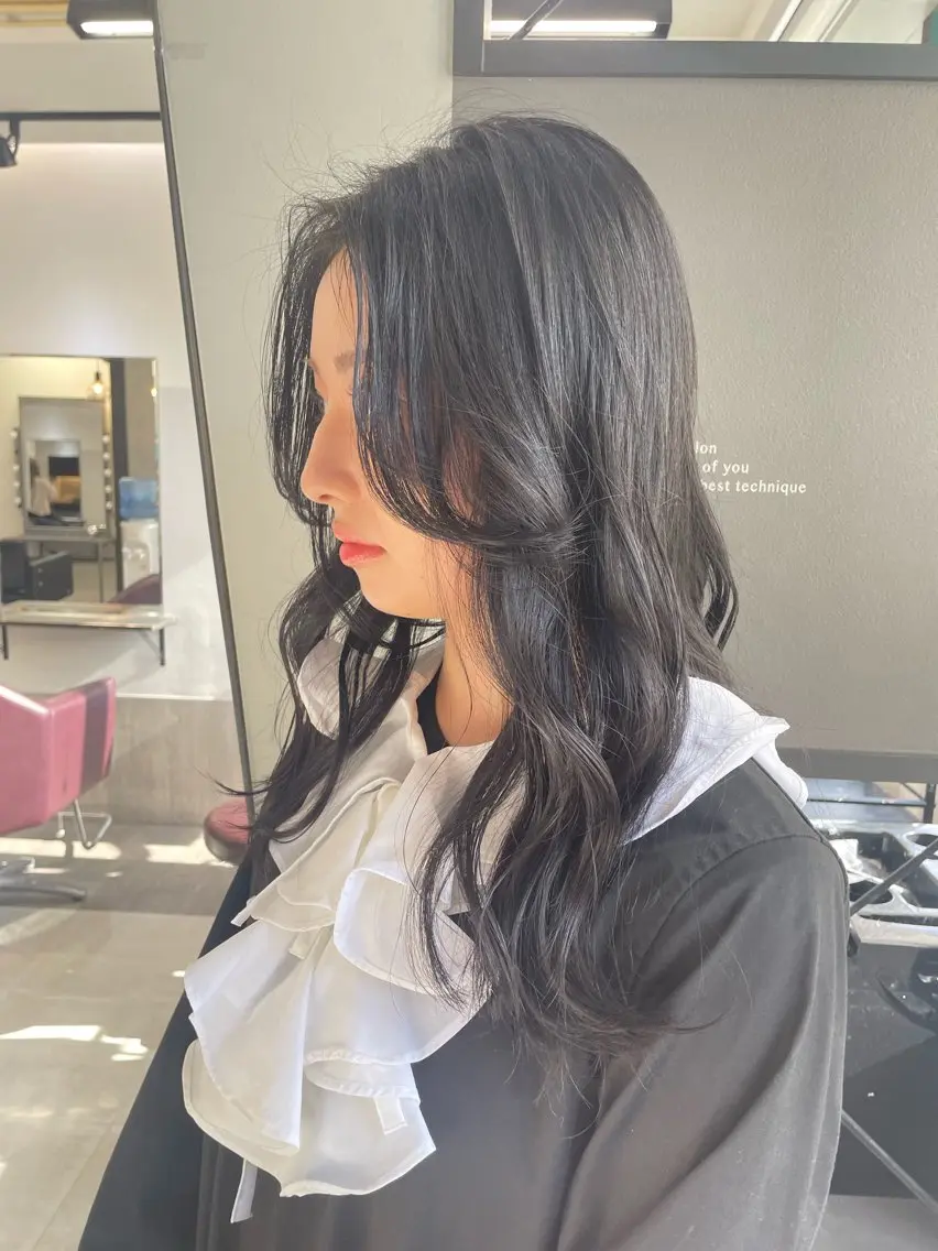 ロング レイヤーカット AIRI layer cut hairのヘアスタイル