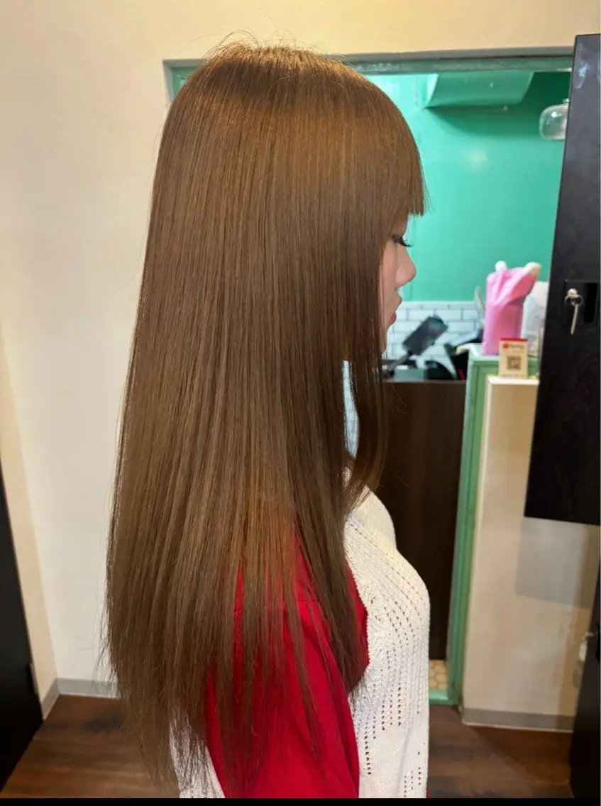 カラー slit RYUSEIのヘアスタイル