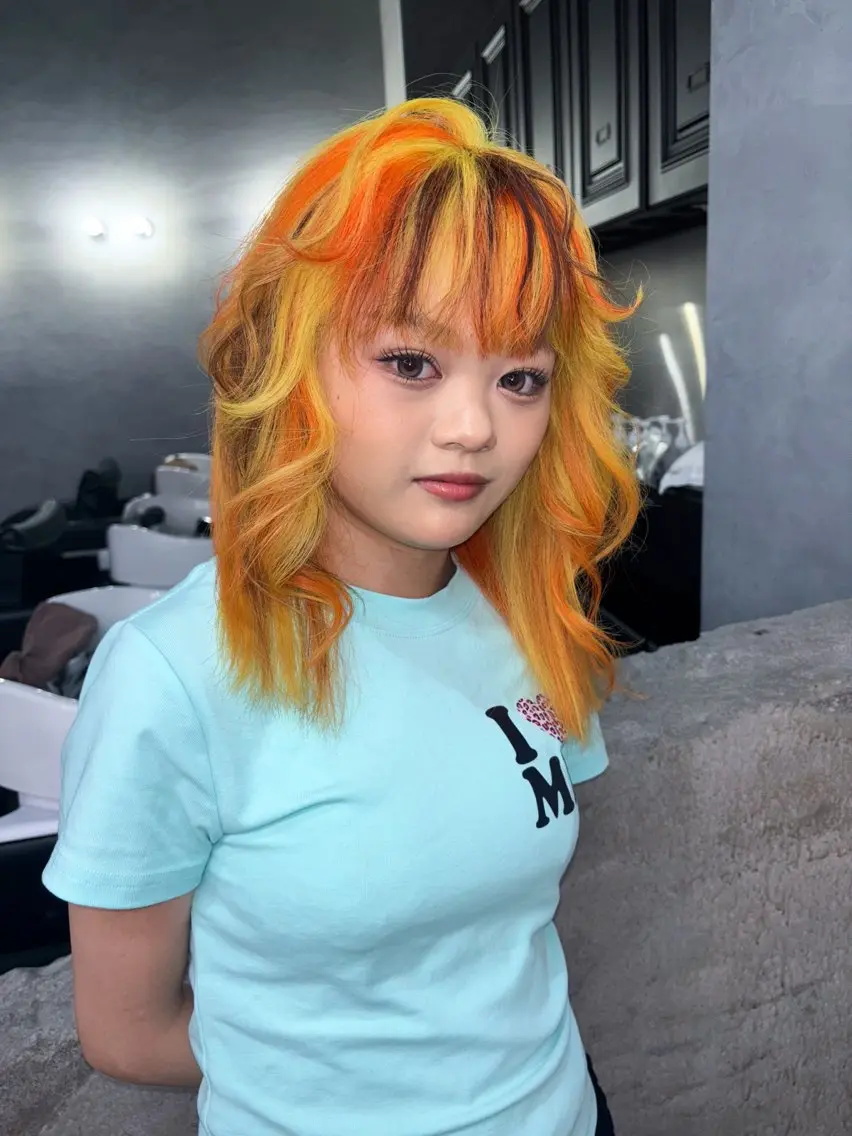 セミロング カラー ヘアカラー デザインカラー /rioのヘアスタイル